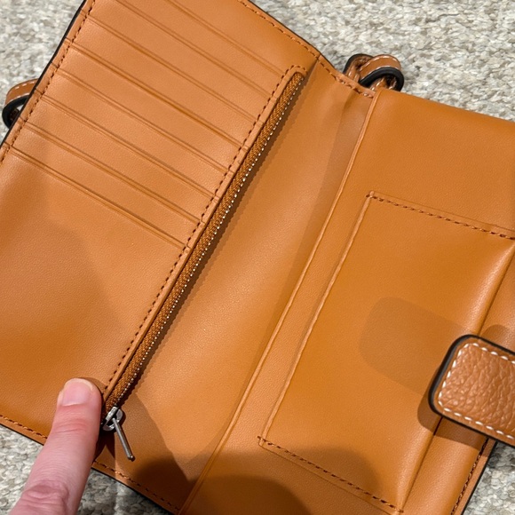 Vera Bradley Tan Phone Wristlet Wallet - Picture 2 of 3